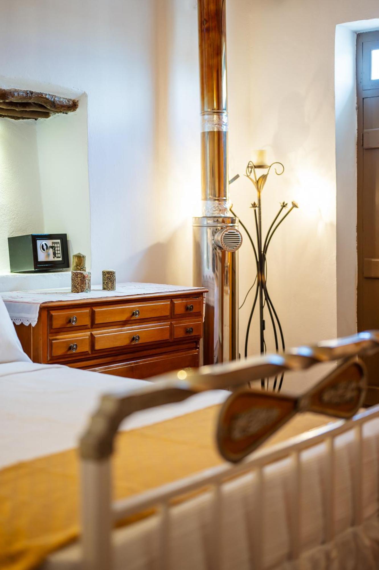 Petrino Residence Pombia Ngoại thất bức ảnh